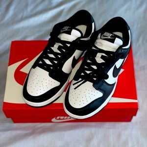 Black & White Dunk Low
